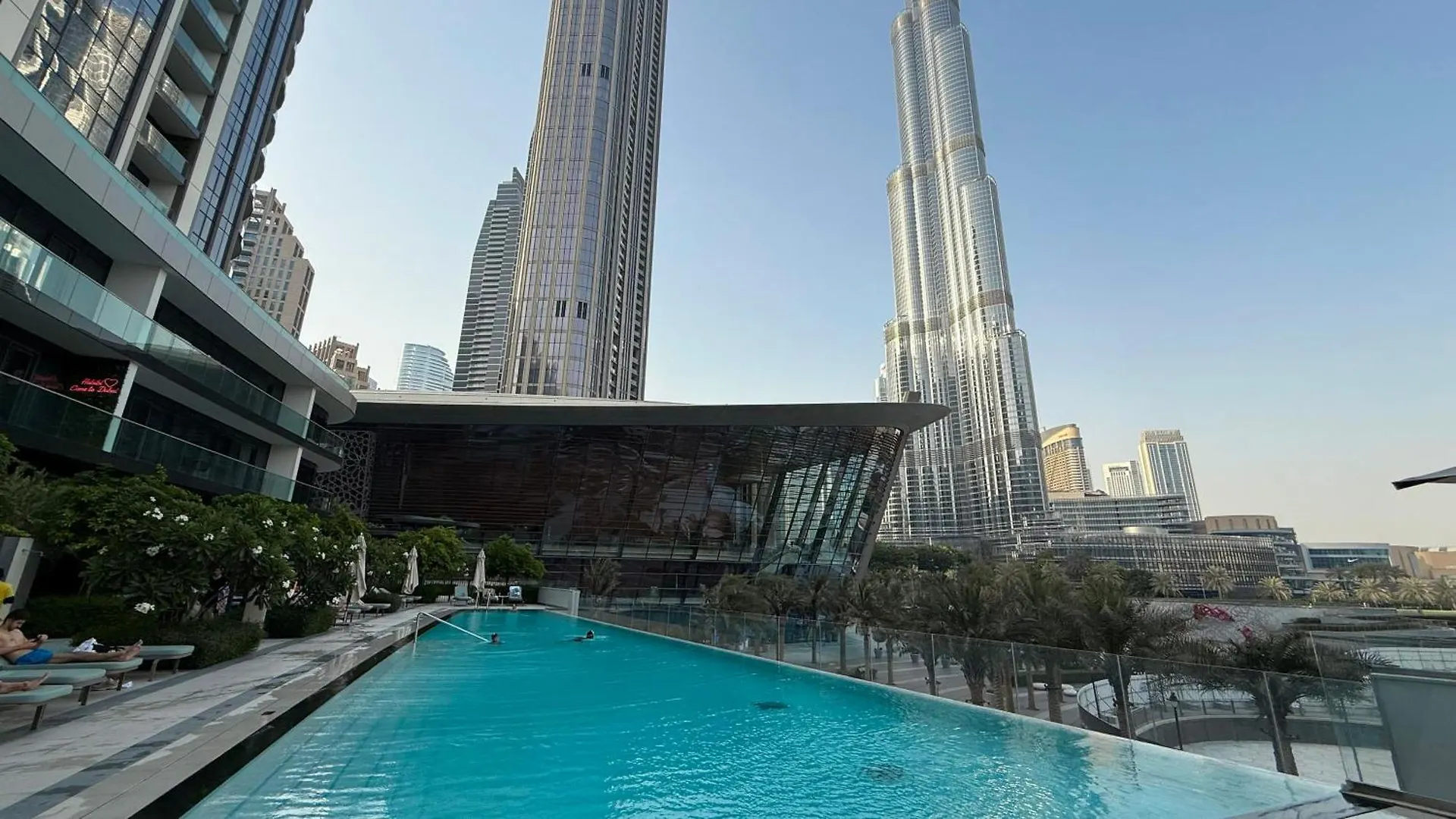 Skyhigh 2Br Burj Views Steps To Dubai Mall Apartment