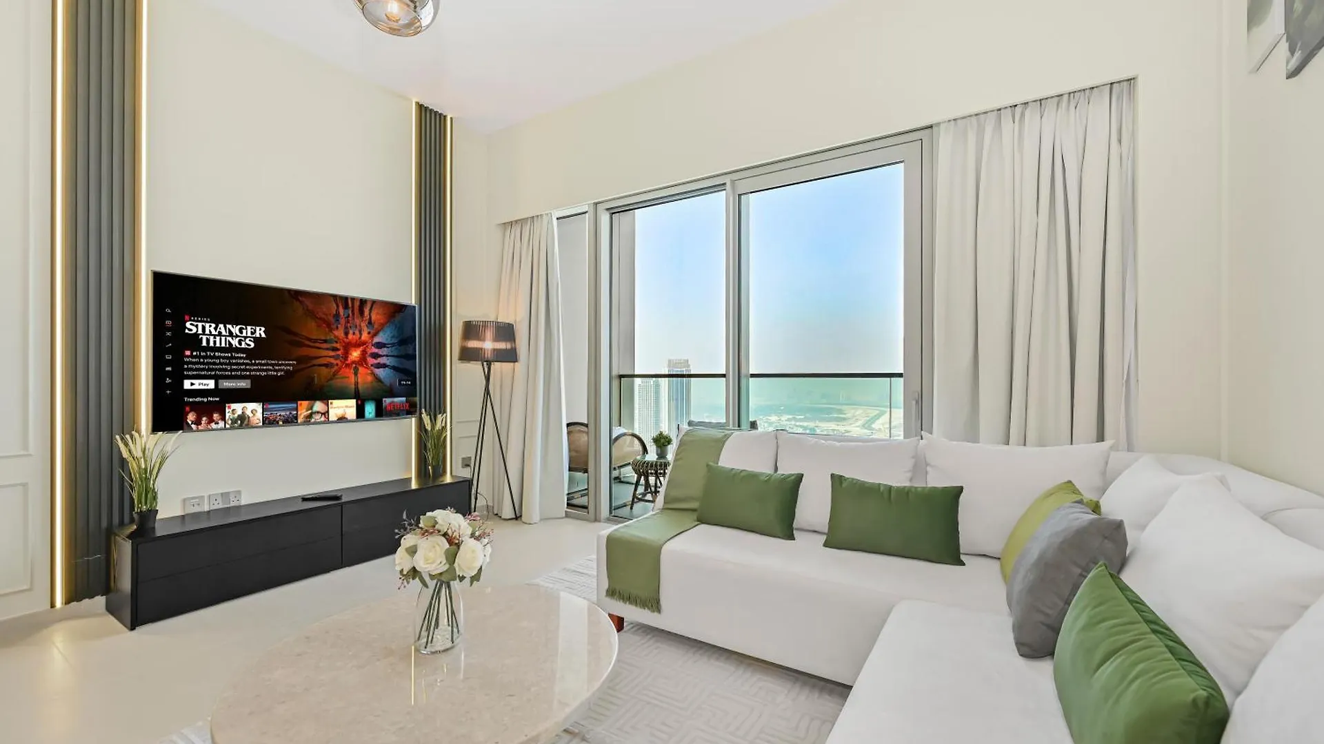 Skyhigh 2Br Burj Views Steps To Dubai Mall Apartment