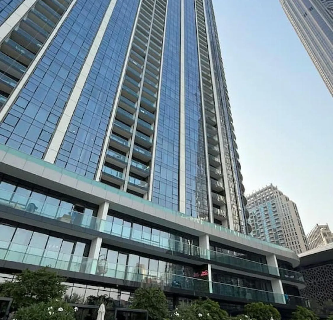 Skyhigh 2Br Burj Views Steps To Dubai Mall 0*,  United Arab Emirates