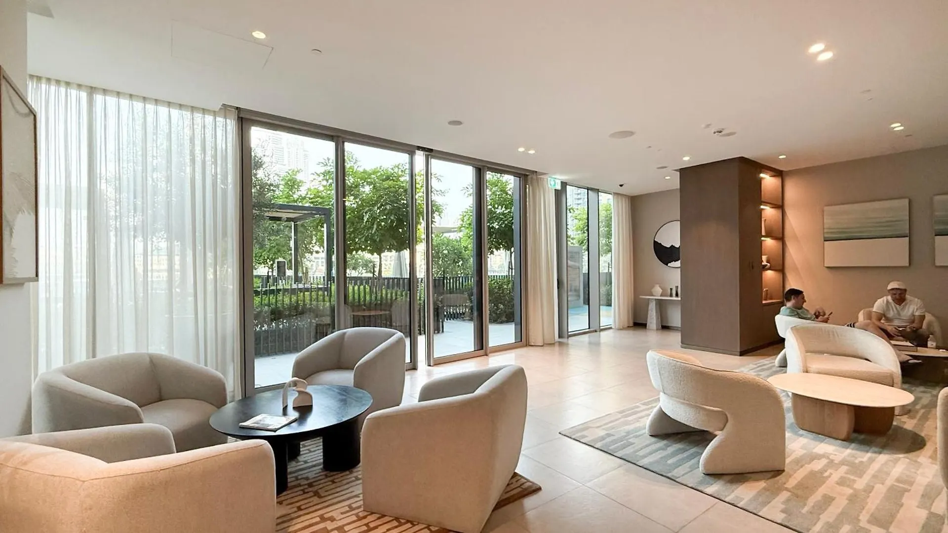 Skyhigh 2Br Burj Views Steps To Dubai Mall Apartment