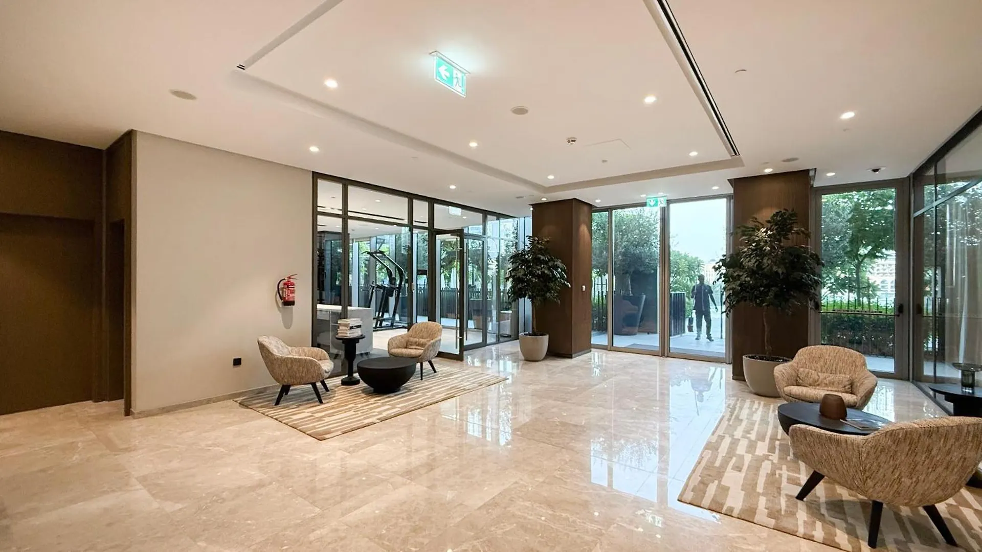 Skyhigh 2Br Burj Views Steps To Dubai Mall United Arab Emirates